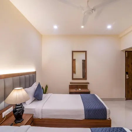 Mcity Elite Suites Chengalpattu Exterior photo