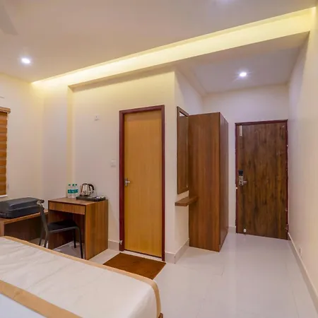 Mcity Elite Suites Chengalpattu Exterior photo