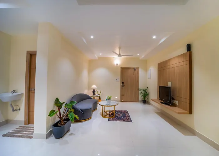 Mcity Elite Suites
